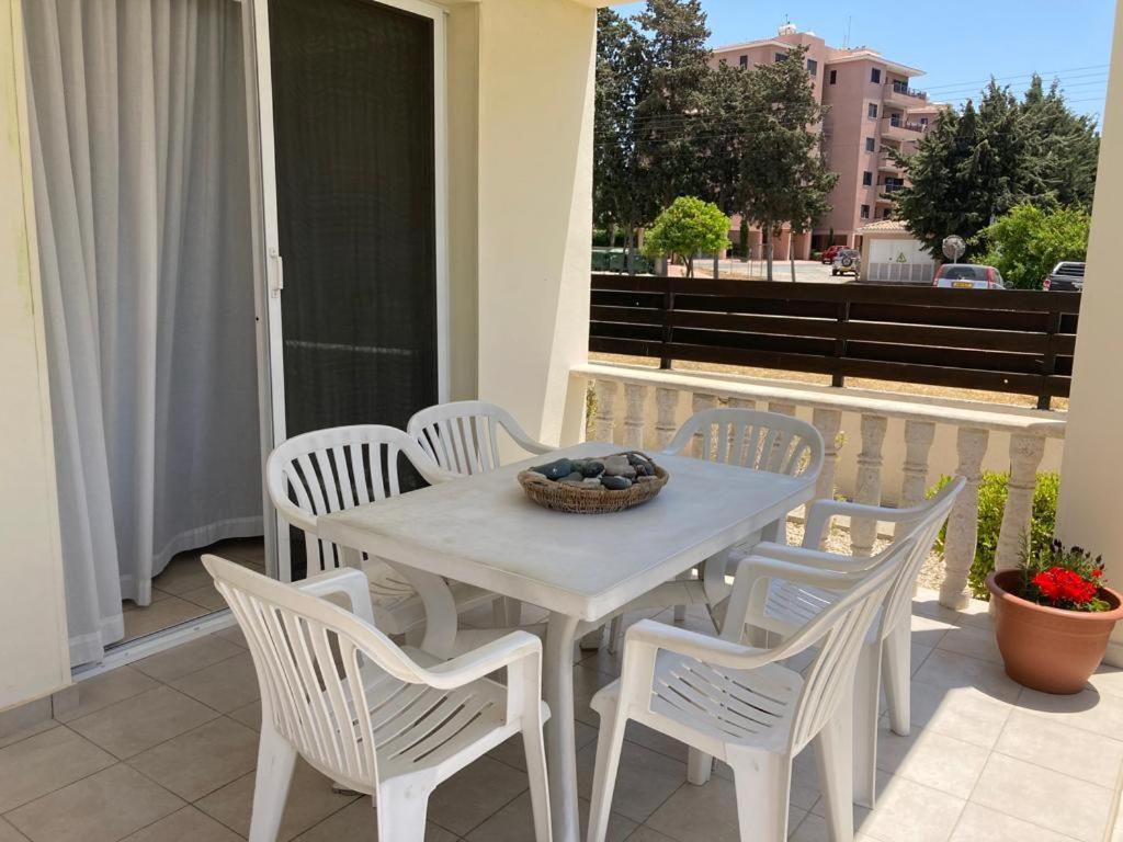 Appartement Diana 49 à Paphos Extérieur photo